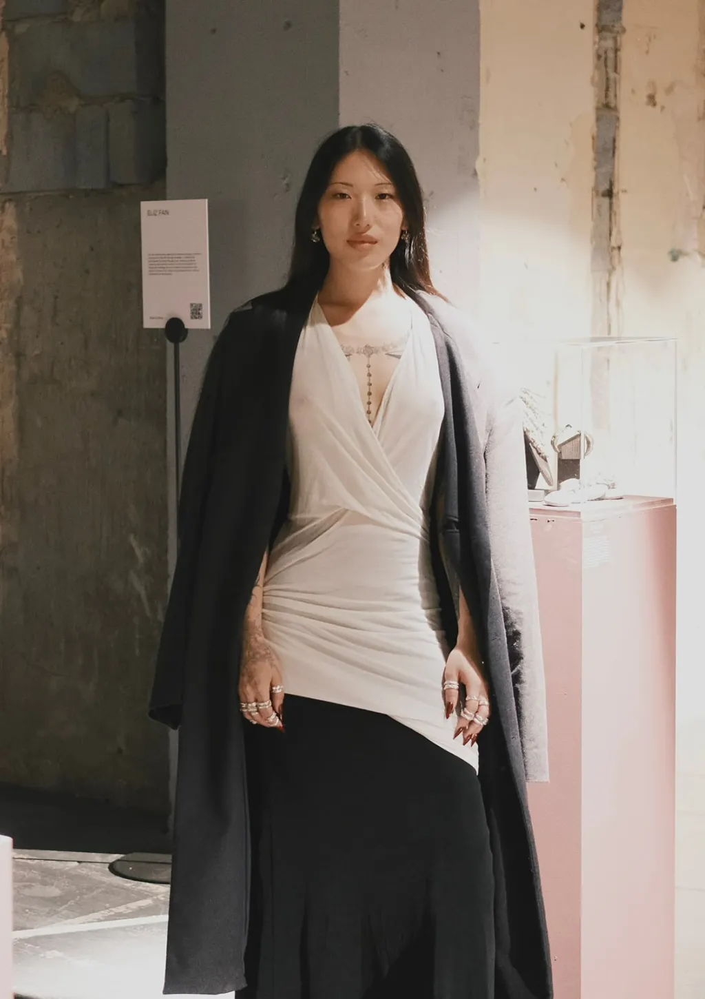 Eliz Fan, jewellery artist